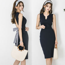 Load image into Gallery viewer, Jada Black Knitted Midi Dress