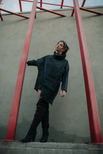 Load image into Gallery viewer, Raya Reon Turtleneck Loose Denim Sweatshirt