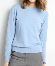 Load image into Gallery viewer, Iris Slim O-Neck Cashmere Blend Sweater