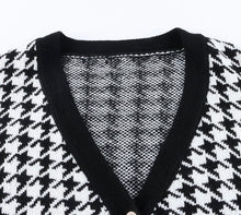 Load image into Gallery viewer, Oversized Houndstooth Cardigan