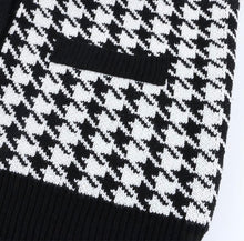 Load image into Gallery viewer, Oversized Houndstooth Cardigan