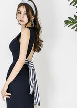 Load image into Gallery viewer, Jada Black Knitted Midi Dress