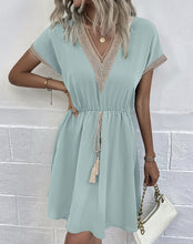 Load image into Gallery viewer, Contrast V-Neck Tassel Tie Dress