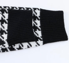 Load image into Gallery viewer, Oversized Houndstooth Cardigan