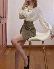 Load image into Gallery viewer, Victoria Embroidered Long Sleeve Blouse