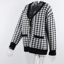 Load image into Gallery viewer, Oversized Houndstooth Cardigan