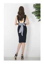 Load image into Gallery viewer, Jada Black Knitted Midi Dress