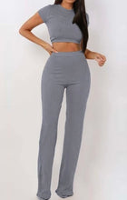 Load image into Gallery viewer, Ribbed O Neck Short Sleeve Set