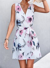 Load image into Gallery viewer, Kaede Printed Zip Detail Belted Sleeveless Dress