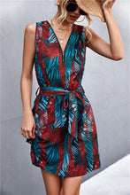 Load image into Gallery viewer, Kaede Printed Zip Detail Belted Sleeveless Dress