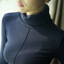 Load image into Gallery viewer, Winters Turtleneck