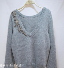Load image into Gallery viewer, Diamond Beaded Cashmere V-Neck Sweater