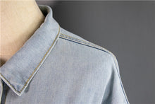 Load image into Gallery viewer, Decon Denim Belted Jacket