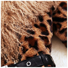 Load image into Gallery viewer, Short Lamb Fur Collar Leopard Jacket