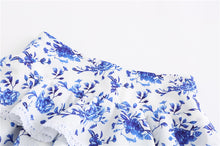 Load image into Gallery viewer, Crop Top Ruffled Shorts Set