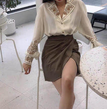 Load image into Gallery viewer, Victoria Embroidered Long Sleeve Blouse