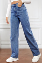 Load image into Gallery viewer, Junia Straight Leg Denim Jeans
