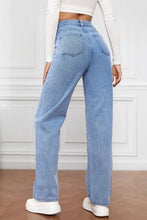 Load image into Gallery viewer, Junia Straight Leg Denim Jeans
