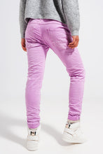 Load image into Gallery viewer, Diya Exposed Buttons Skinny Jeans in Pink
