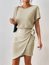 Load image into Gallery viewer, Willa Ribbed Boat Neck Short Sleeve Dress
