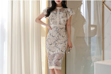 Load image into Gallery viewer, Sarnai Lace Floral Printed Dress
