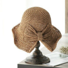 Load image into Gallery viewer, Lav Straw Hat With Bow
