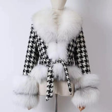 Load image into Gallery viewer, Faux Fur Houndstooth Short Jacket
