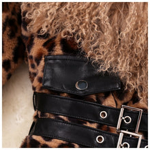 Load image into Gallery viewer, Short Lamb Fur Collar Leopard Jacket
