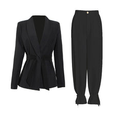 Load image into Gallery viewer, Pavlin Two Piece Blazer Set
