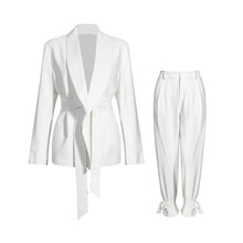 Load image into Gallery viewer, Pavlin Two Piece Blazer Set
