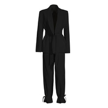 Load image into Gallery viewer, Pavlin Two Piece Blazer Set
